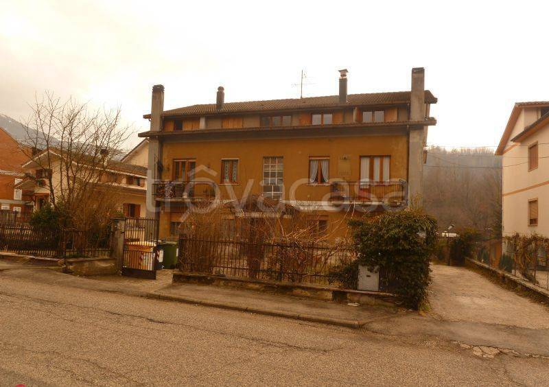 appartamento in vendita a Carsoli