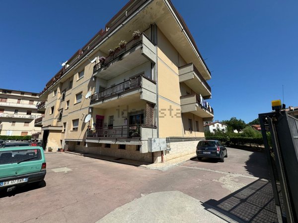 appartamento in vendita a Carsoli