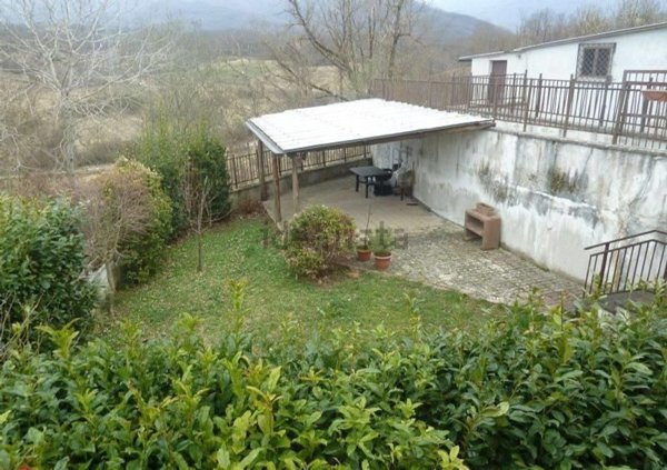 appartamento in vendita a Carsoli