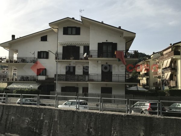 appartamento in vendita a Carsoli