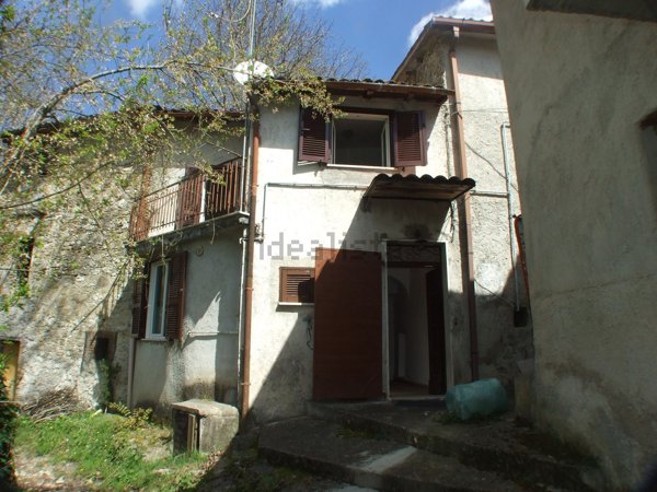 appartamento in vendita a Carsoli