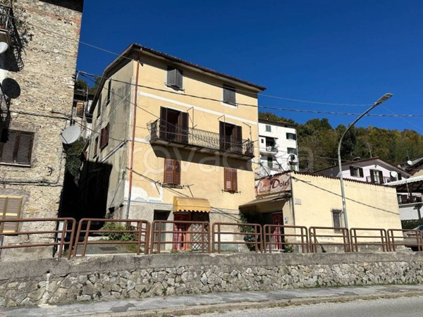 appartamento in vendita a Carsoli