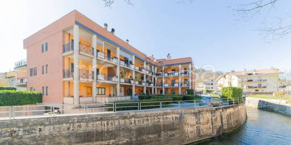 appartamento in vendita a Carsoli