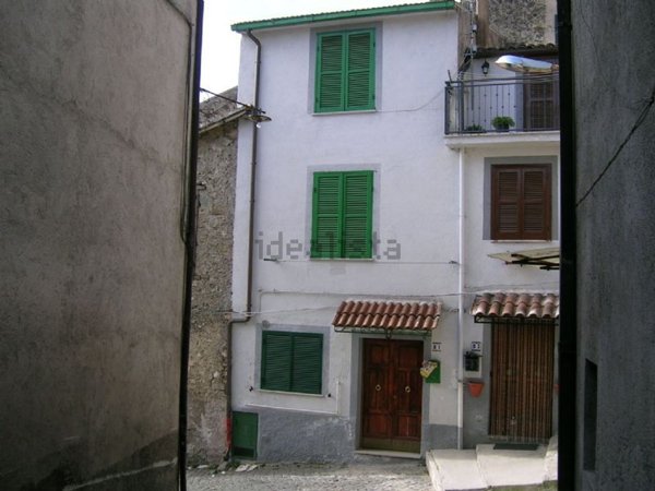 appartamento in vendita a Carsoli