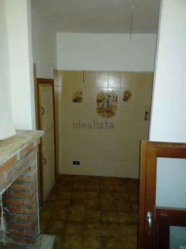 casa indipendente in vendita a Carsoli