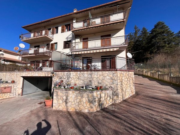 appartamento in vendita a Carsoli