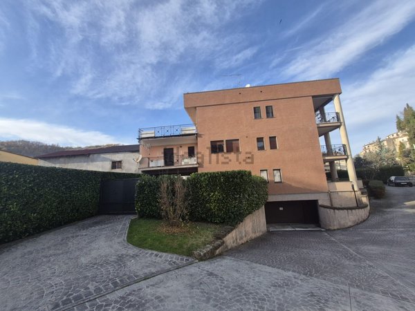 appartamento in vendita a Carsoli