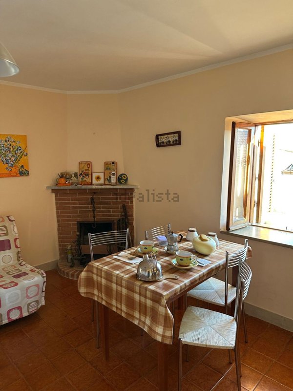 appartamento in vendita a Carsoli