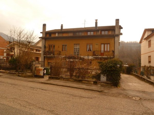 appartamento in vendita a Carsoli