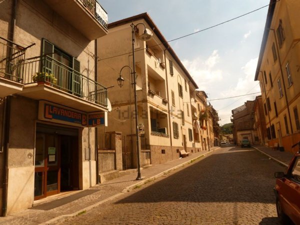 appartamento in vendita a Carsoli