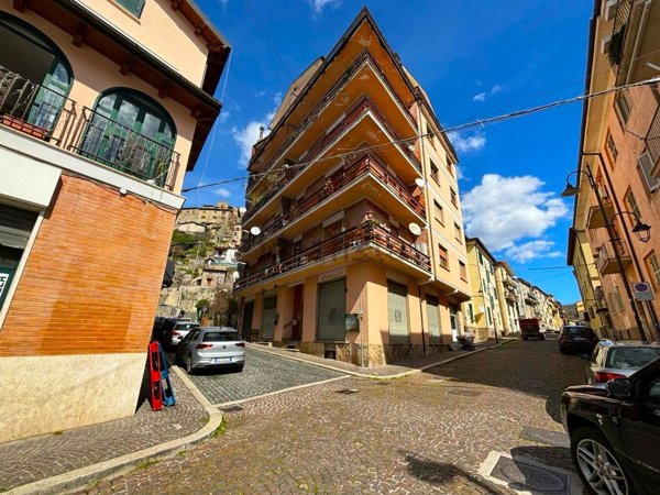 appartamento in vendita a Carsoli