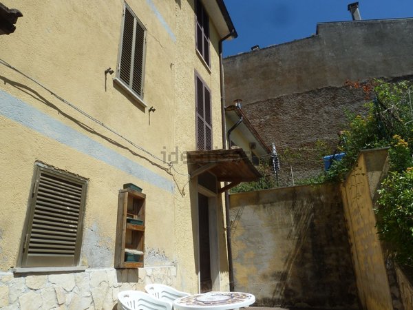 appartamento in vendita a Carsoli