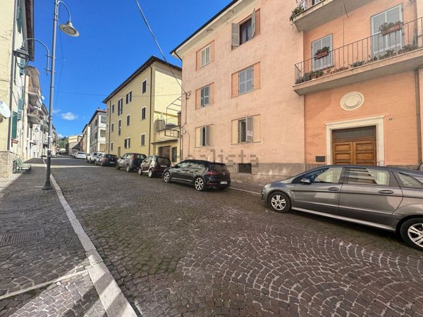 appartamento in vendita a Carsoli