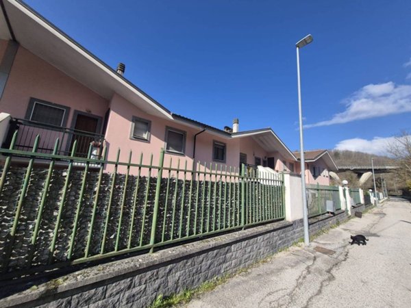 appartamento in vendita a Carsoli