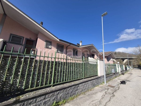 appartamento in vendita a Carsoli