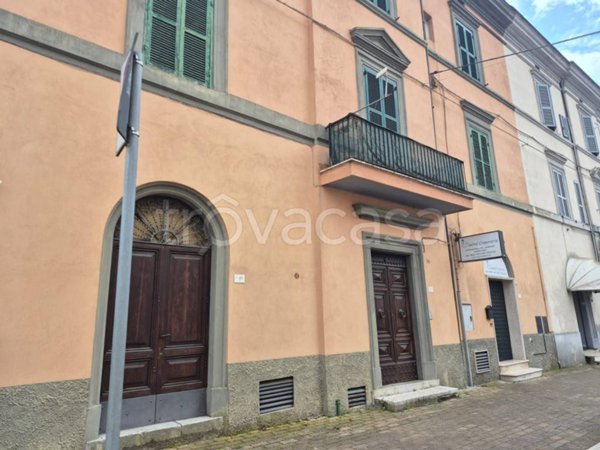 negozio in vendita a Carsoli