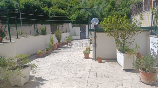 appartamento in vendita a Carsoli