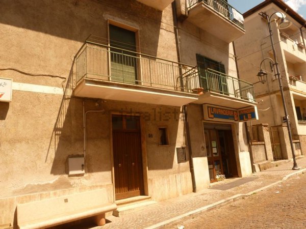appartamento in vendita a Carsoli