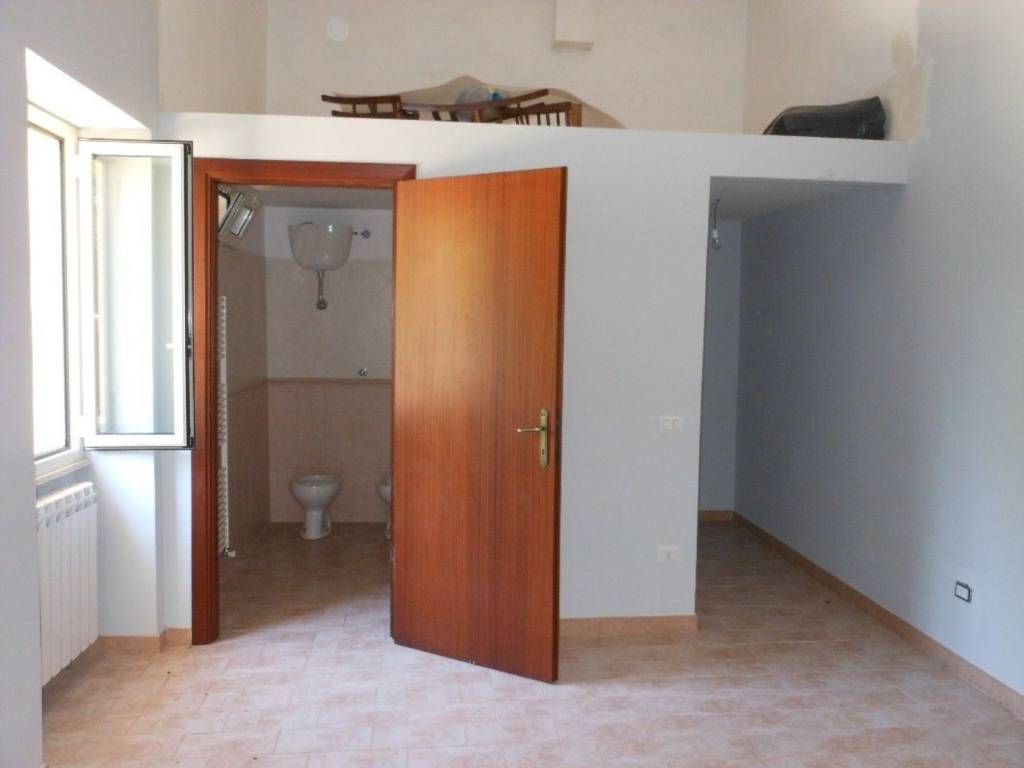 appartamento in vendita a Carsoli