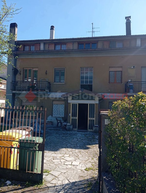 appartamento in vendita a Carsoli