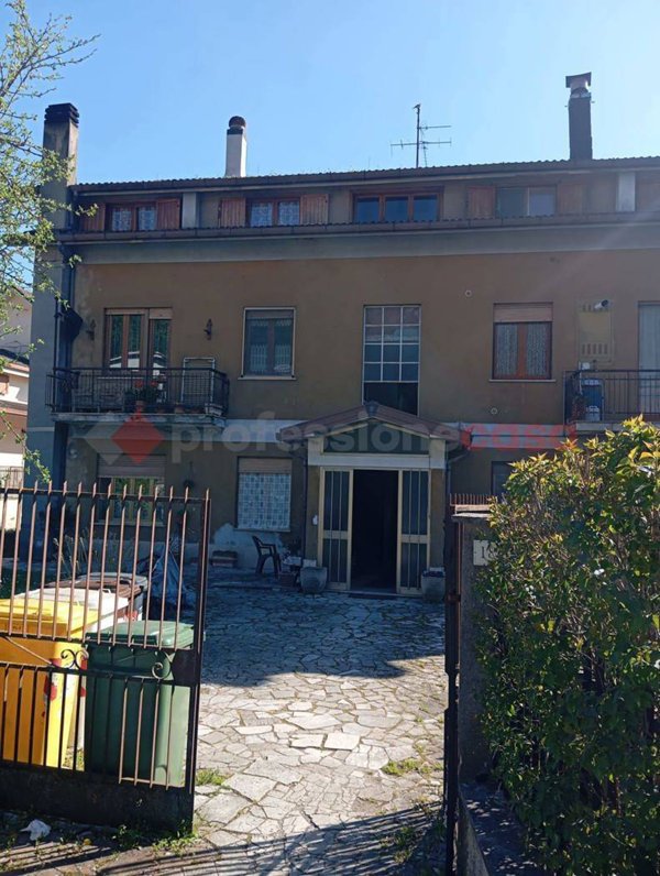 appartamento in vendita a Carsoli