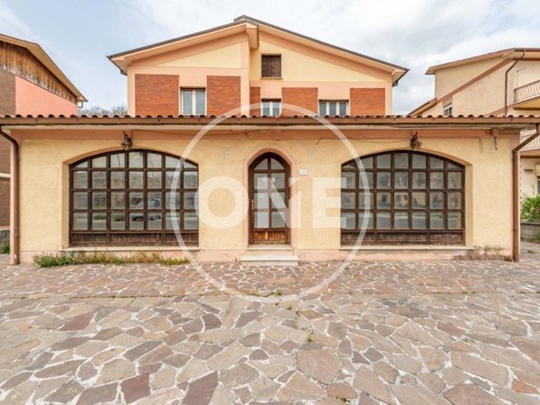 appartamento in vendita a Carsoli