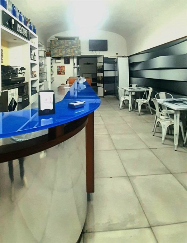 negozio in vendita a Carsoli