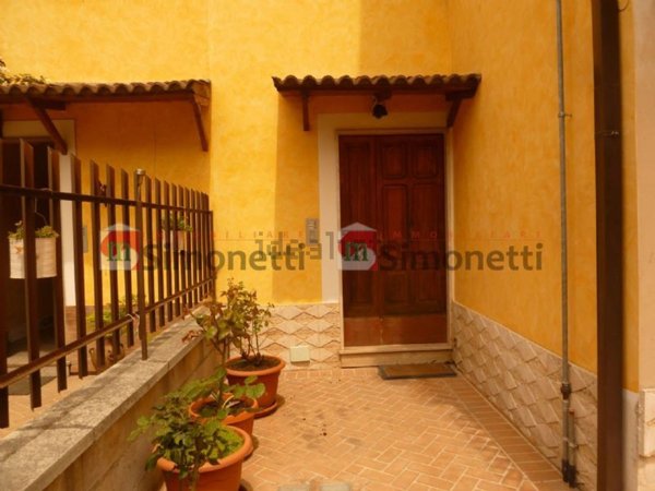 appartamento in vendita a Carsoli