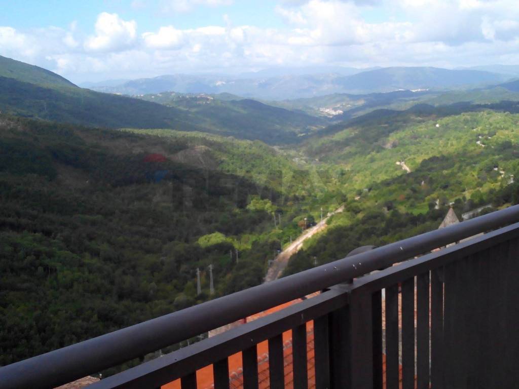 appartamento in vendita a Carsoli in zona Tufo Basso