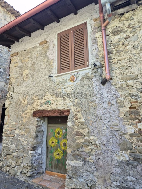 appartamento in vendita a Carsoli in zona Tufo Basso