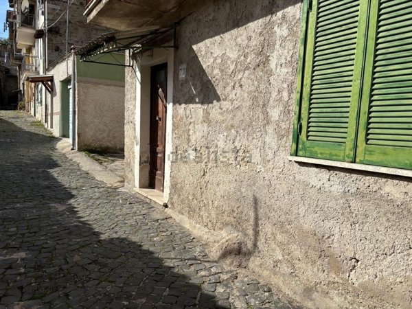 appartamento in vendita a Carsoli in zona Pietrasecca