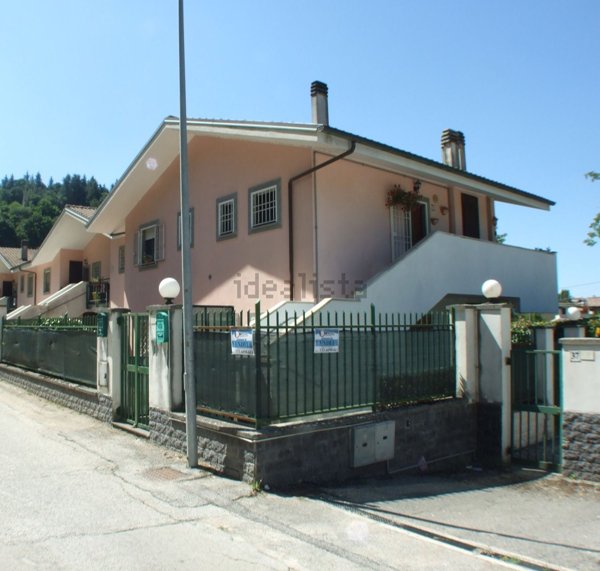 appartamento in vendita a Carsoli