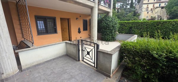 appartamento in vendita a Carsoli