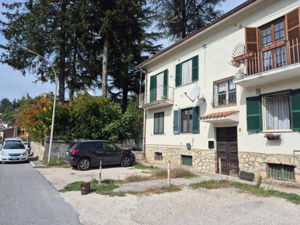 appartamento in vendita a Carsoli