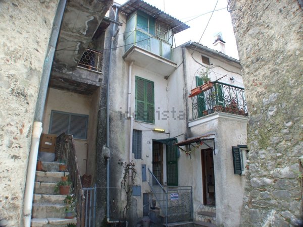 appartamento in vendita a Carsoli