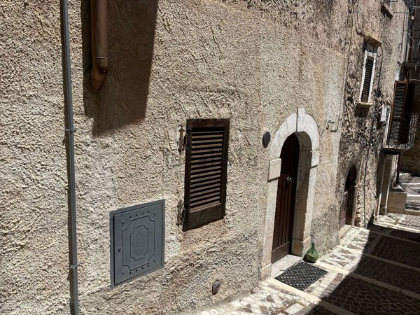 appartamento in vendita a Castel del Monte