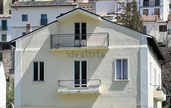 appartamento in vendita a Castel del Monte