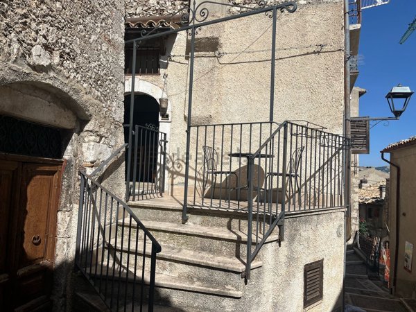 appartamento in vendita a Castel del Monte