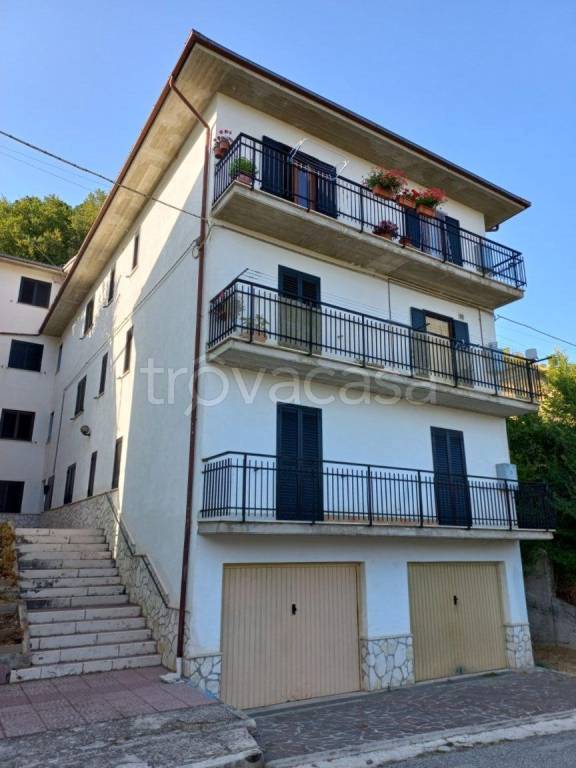 appartamento in vendita a Castel del Monte