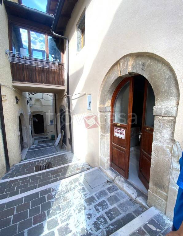 appartamento in vendita a Castel di Ieri