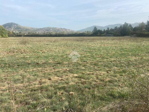 terreno agricolo in vendita a Castel di Sangro