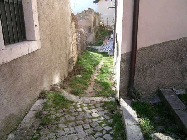 appartamento in vendita a Castel di Sangro