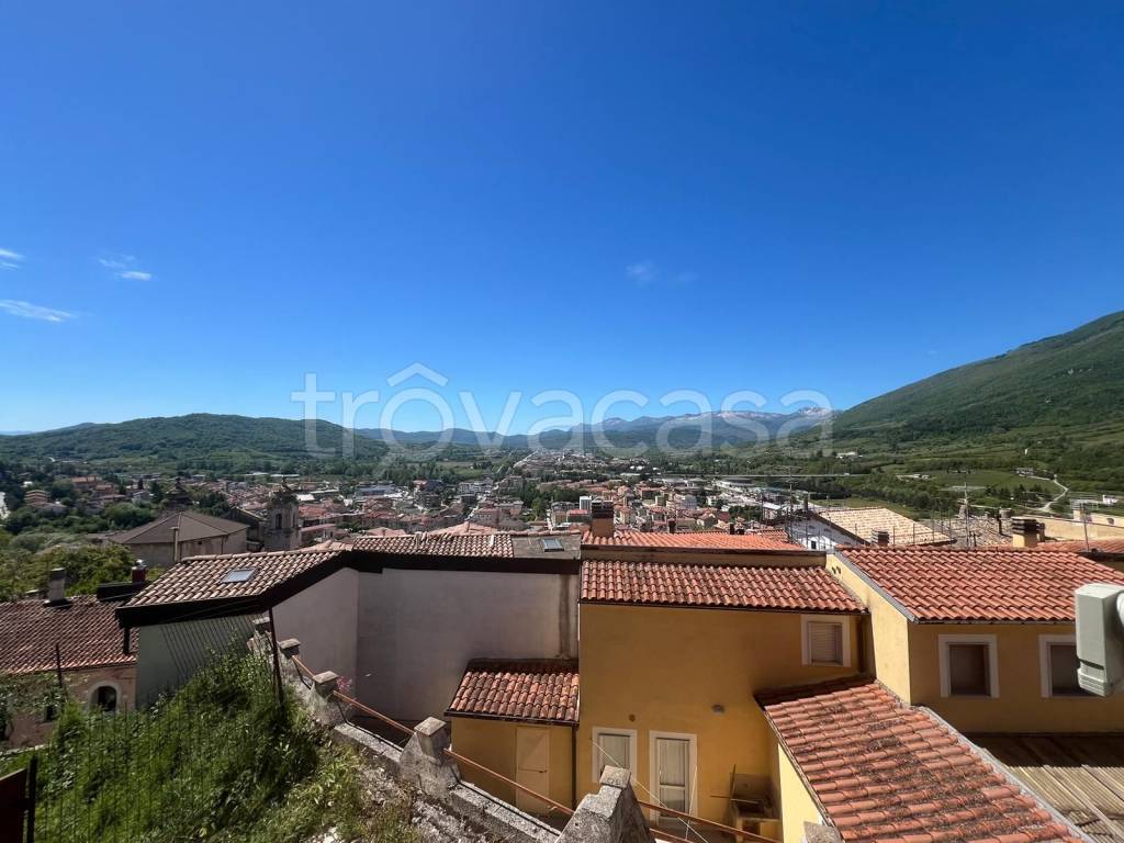 appartamento in vendita a Castel di Sangro
