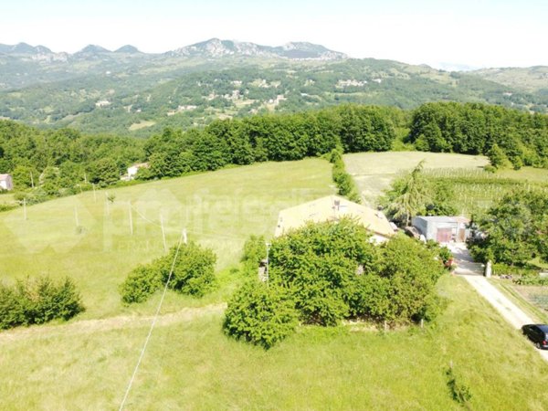 casa indipendente in vendita a Castel di Sangro