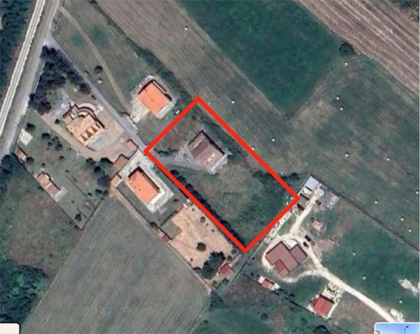 casa indipendente in vendita a Castel di Sangro