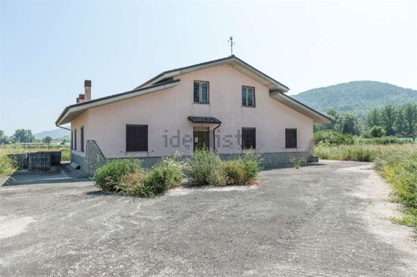 casa indipendente in vendita a Castel di Sangro