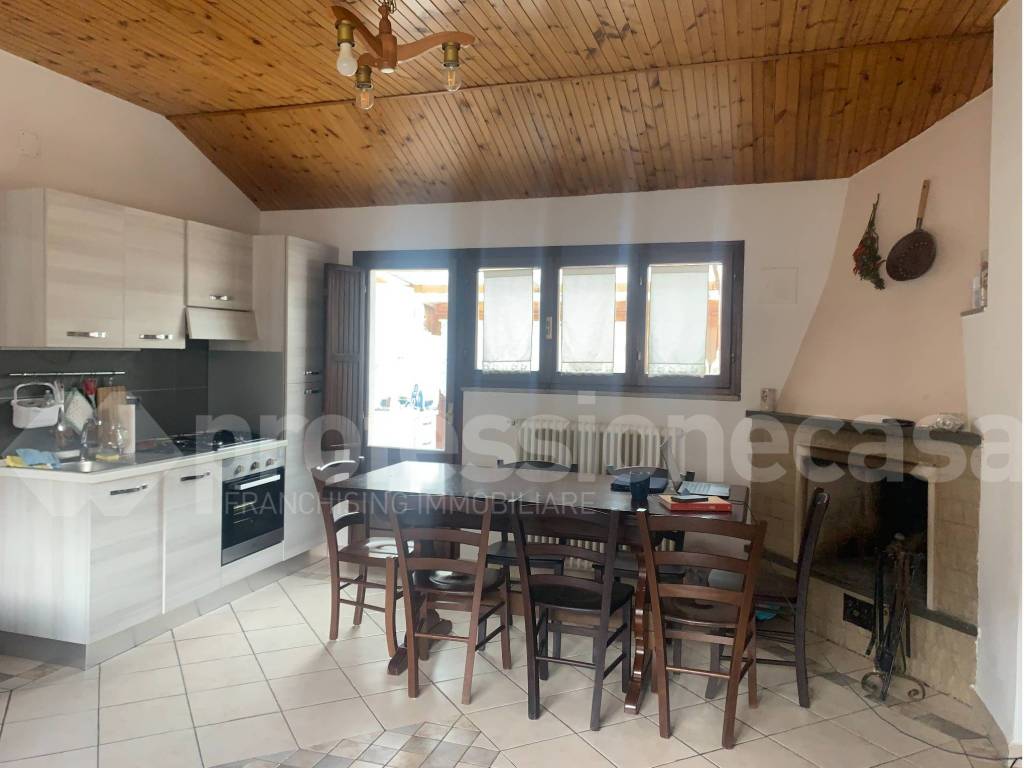 appartamento in vendita a Castel di Sangro
