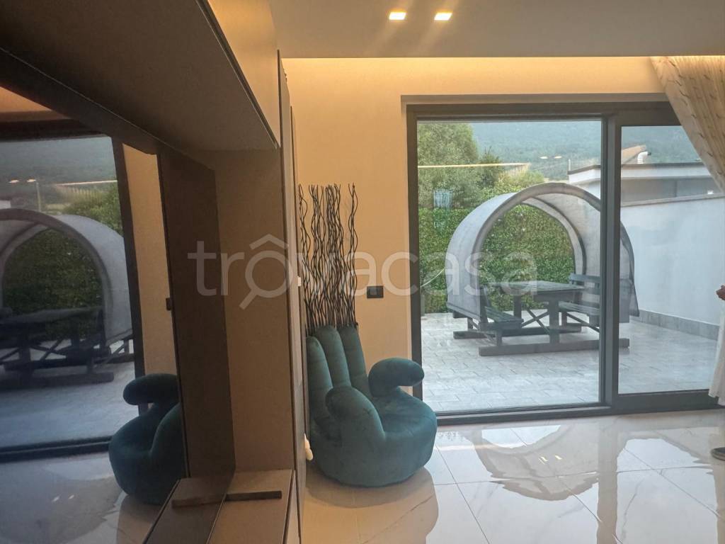 casa indipendente in vendita a Castel di Sangro