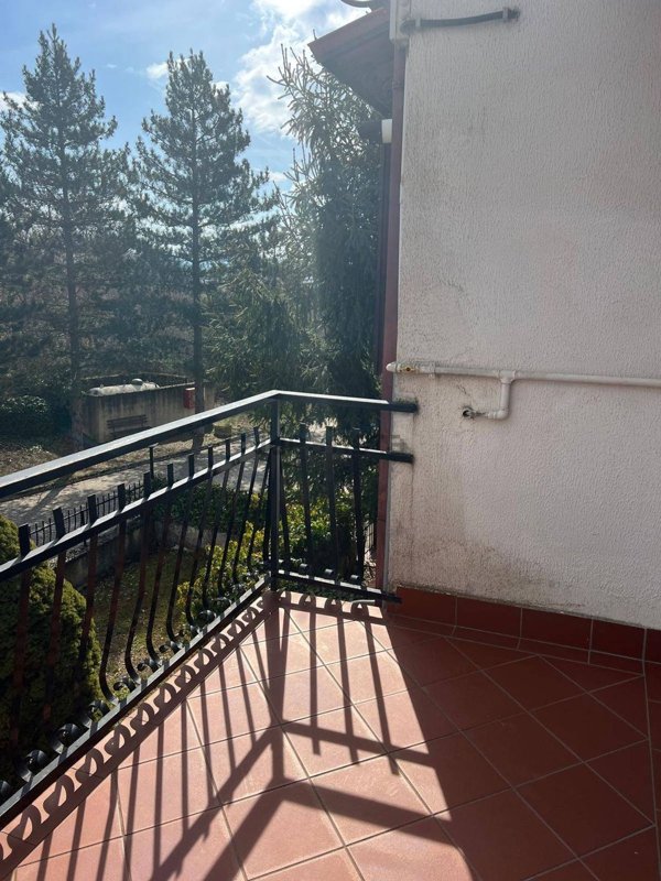 appartamento in vendita a Castel di Sangro in zona Roccacinquemiglia