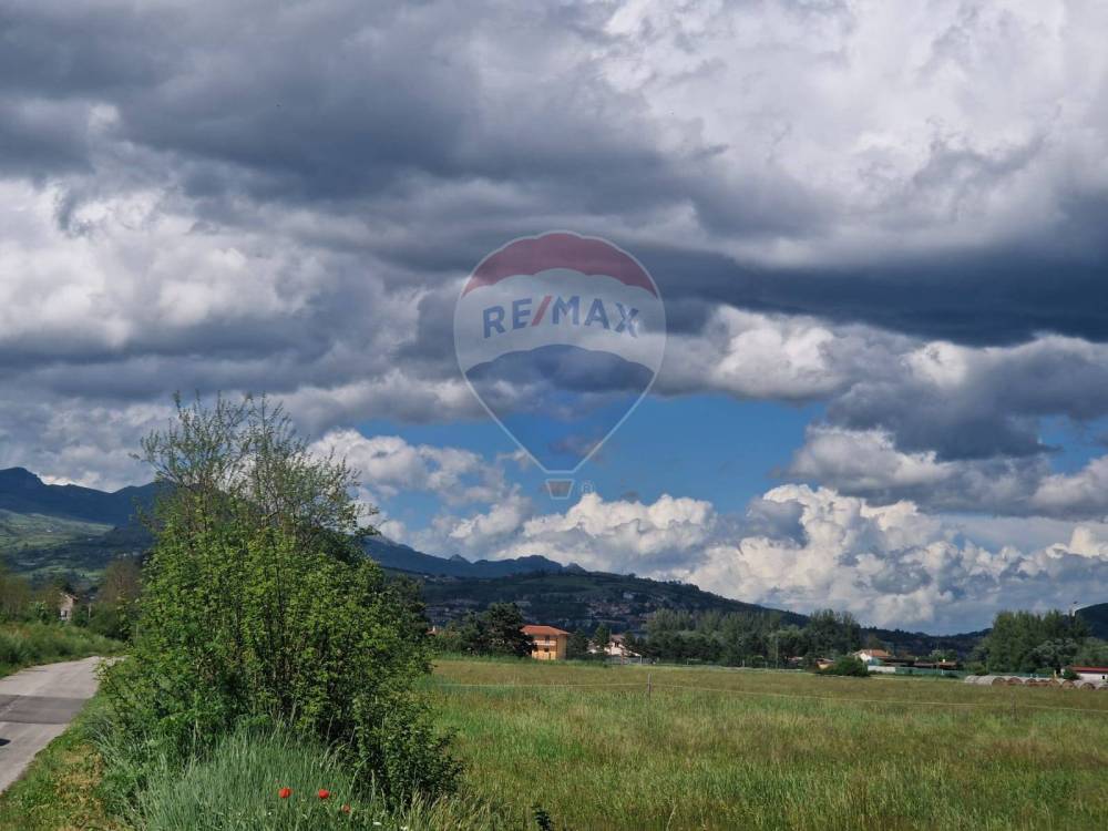 terreno edificabile in vendita a Castel di Sangro